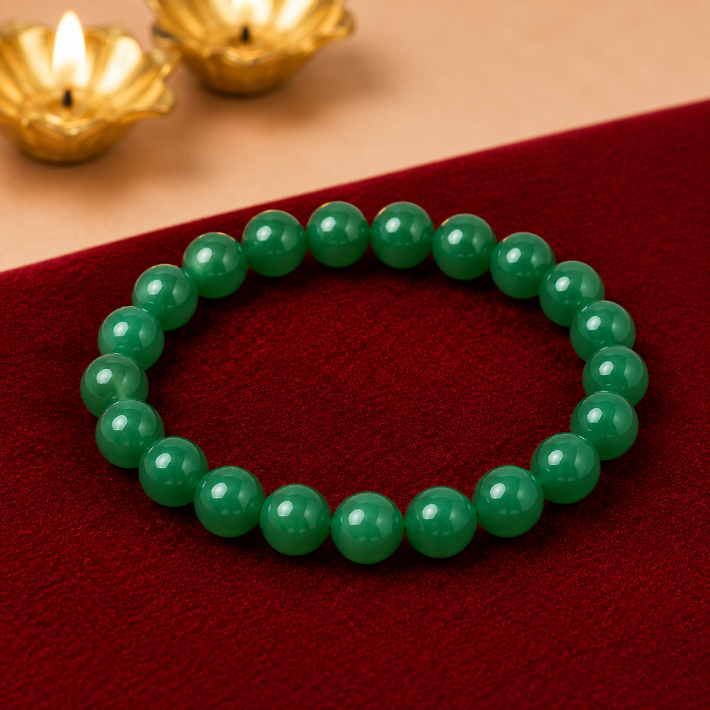 Natural Green Jade Crystal Bracelet – Prosperity, Harmony & Good Fortune